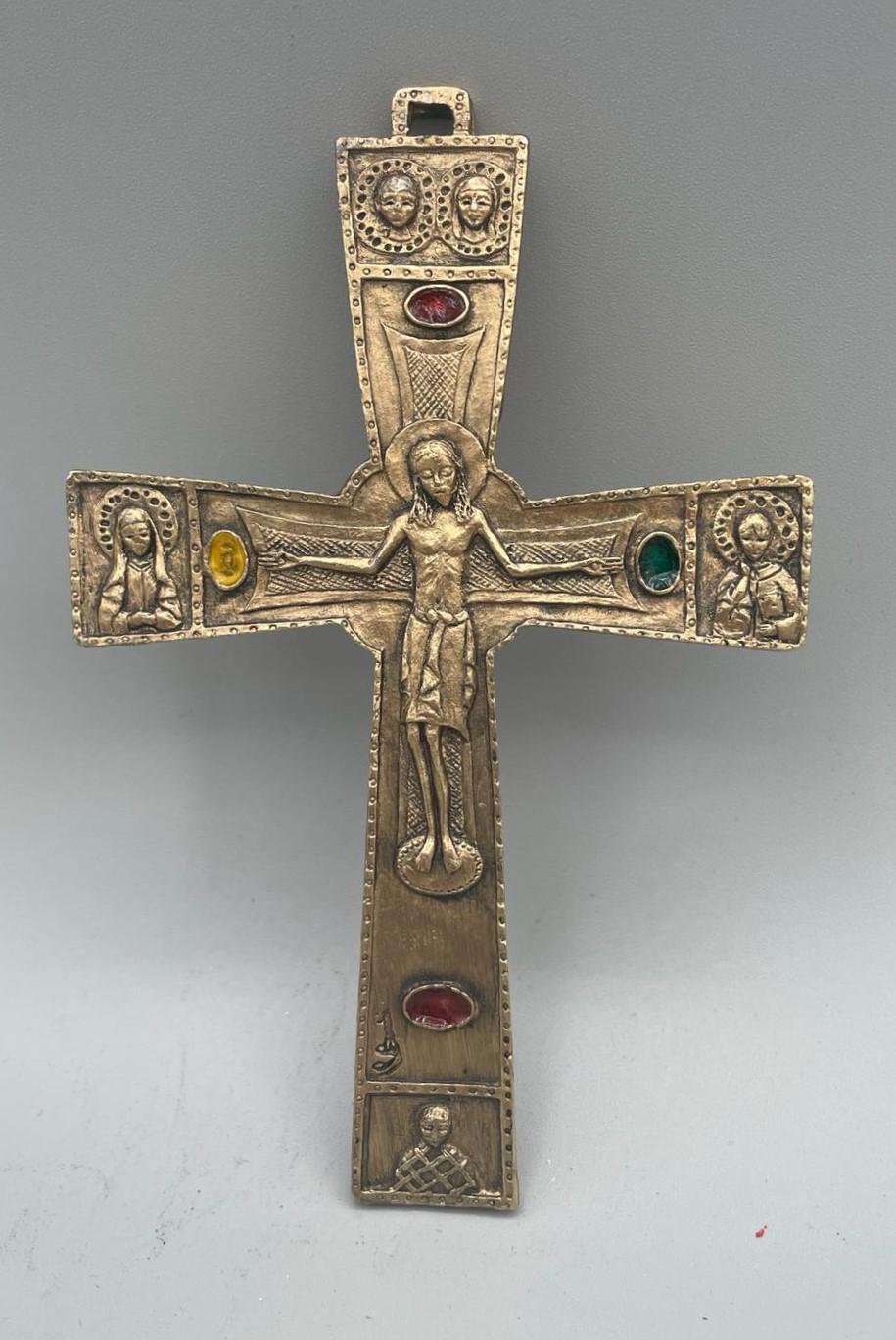 Croce religiosa da parete dorata con Agnello Mistico – 10 x 14,5 cm