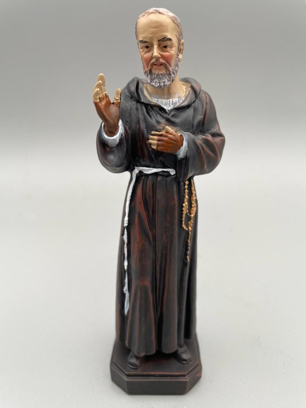 カラーレジン製 パドレ・ピオ像 – 12cm