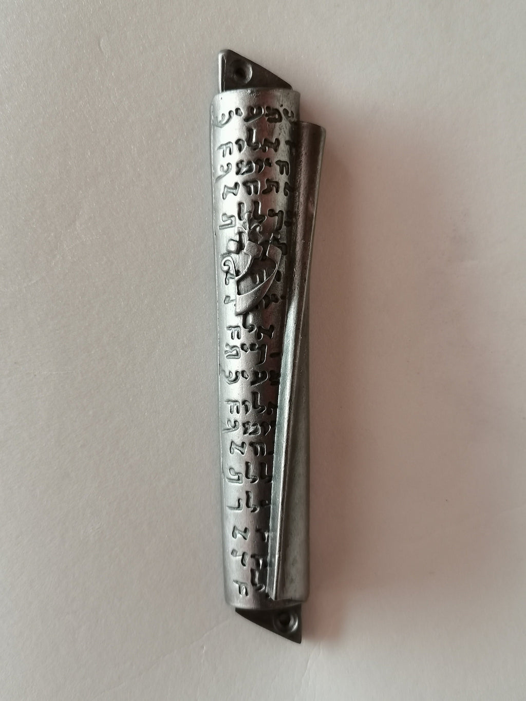 Mezuzah Tonda in Metallo Argentato 14 cm