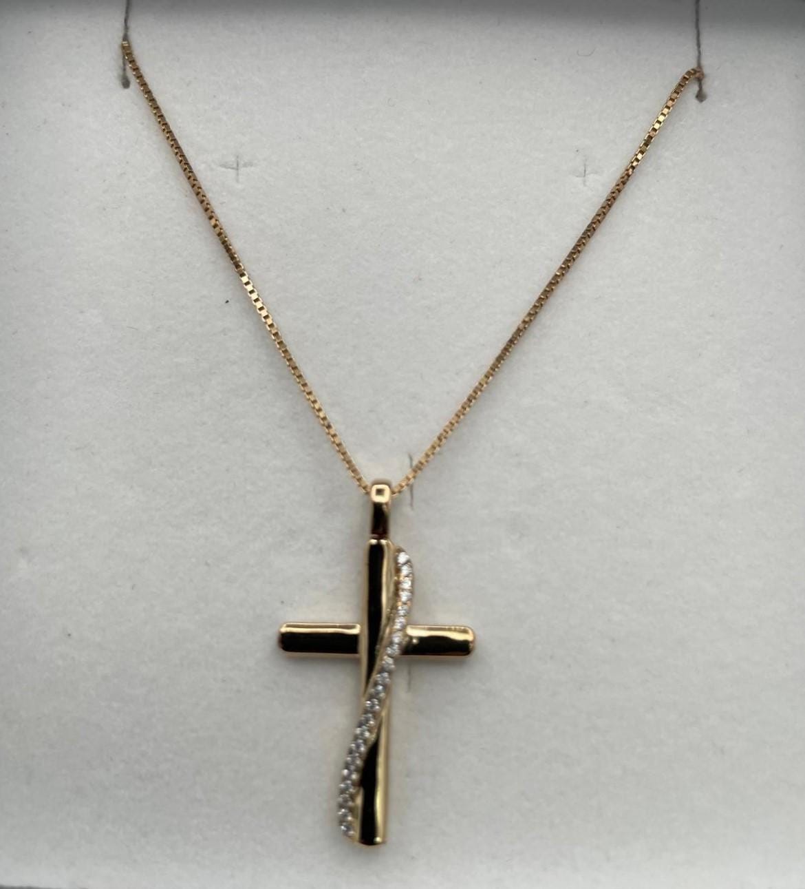 Collana in argento 925 placcato oro con croce e diamantini