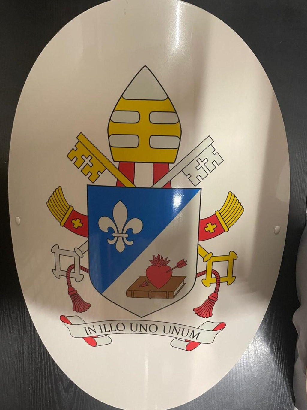 Scudo Papa Leone XIV 65x50 cm – Stemma Papale