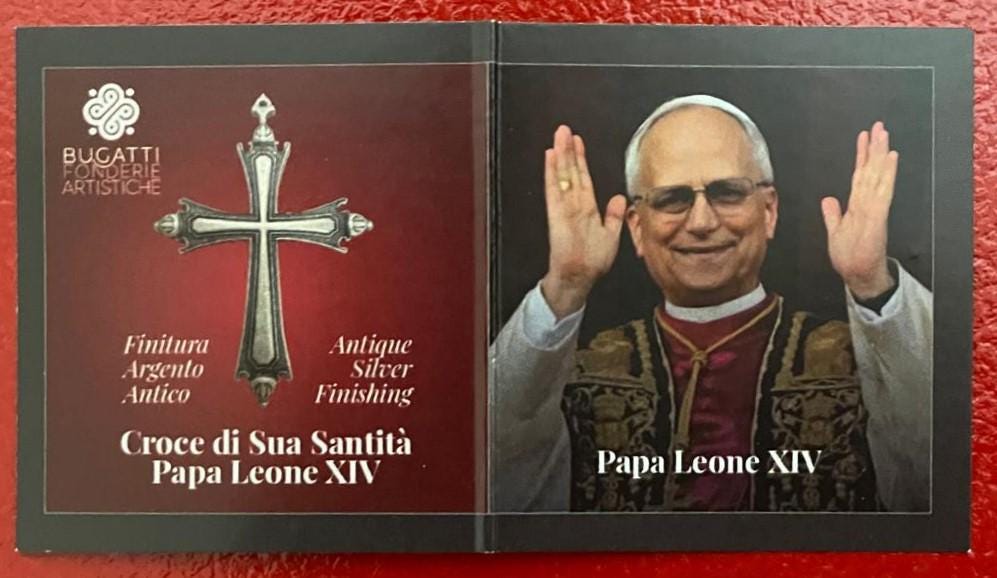 Croce pettorale di Papa Leone XIV in argento antico – 8 x 6 cm – 15 g