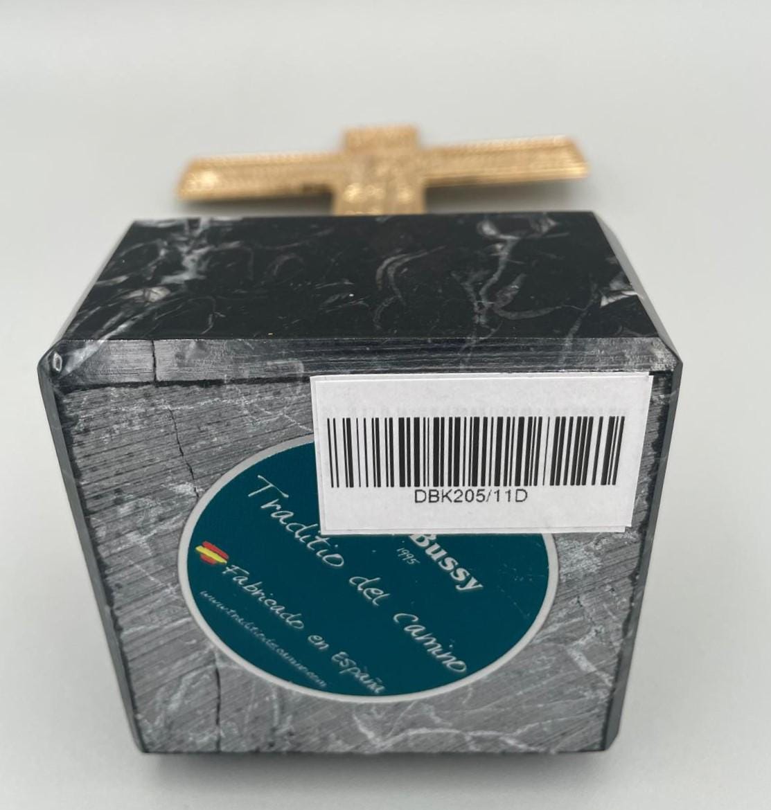 Croce familiare da tavolo in marmo nero e oro – cod. DBK205/11 D