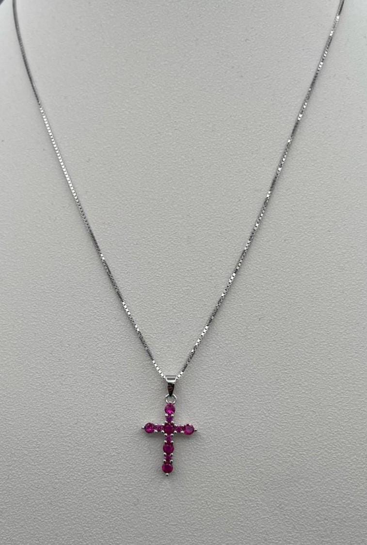 Croce in argento con zirconio rosa