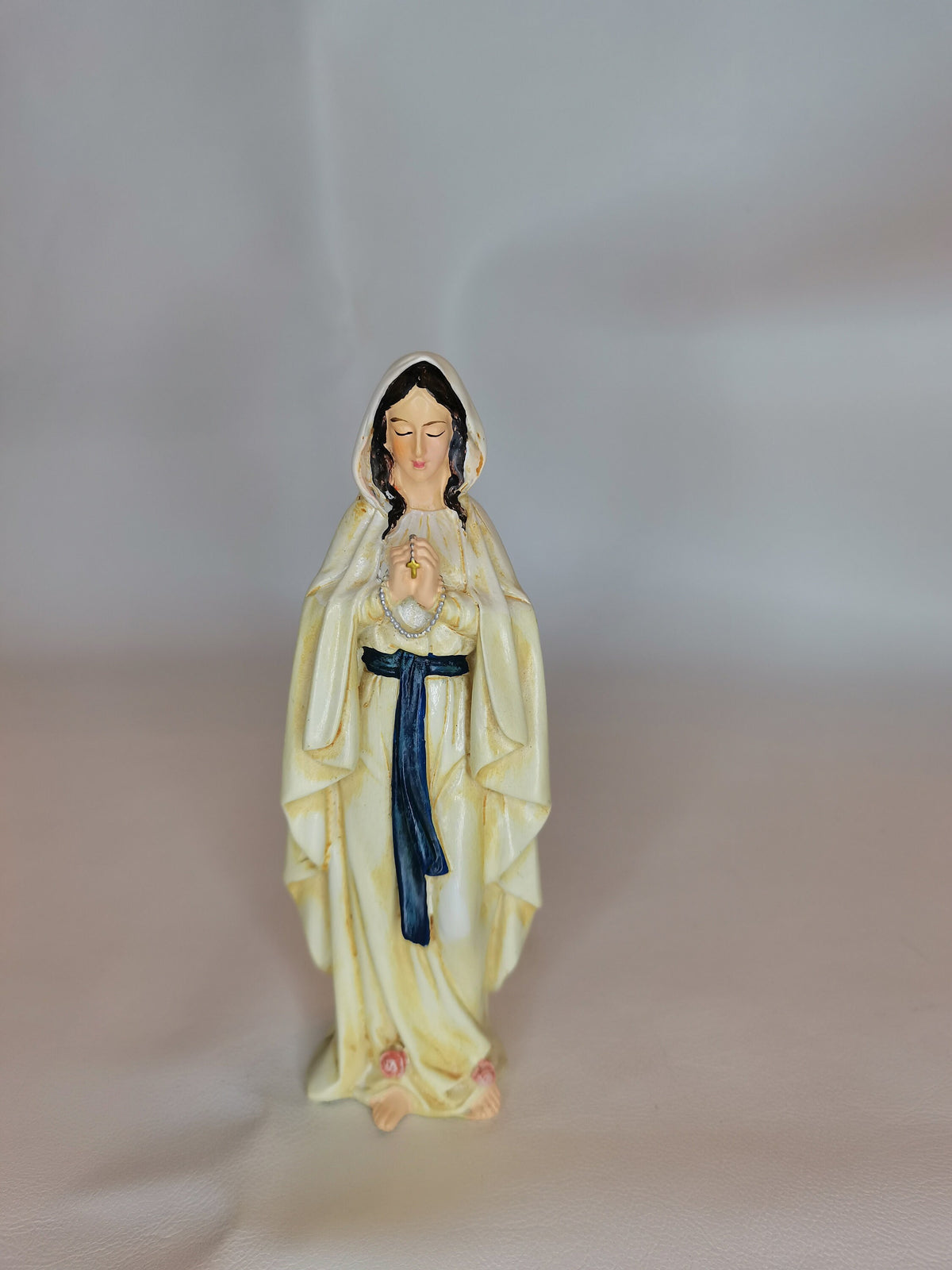 ルルドの聖母像（樹脂製・手彩色） – 15cm