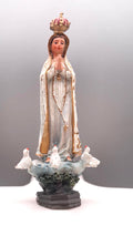 Statue de la Vierge de Fatima en résine peinte à la main – 12 cm