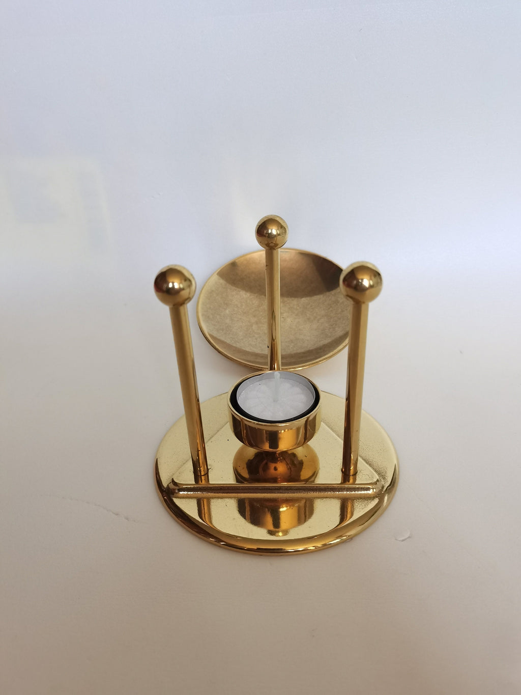 Diffusore di aromi in ottone lucido con portacandela – h 12 cm