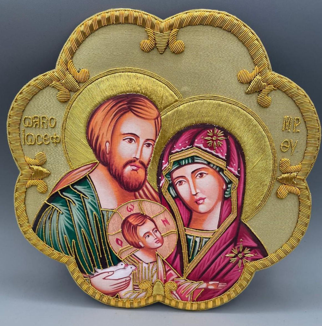 Icona Sacra Famiglia ricamata a mano con filo oro – 22 x 22 cm