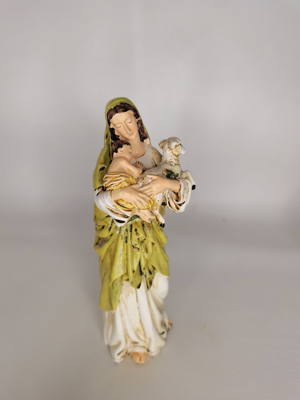 Statue Madonna Hirtin aus handbemaltem Kunstharz – 15 cm