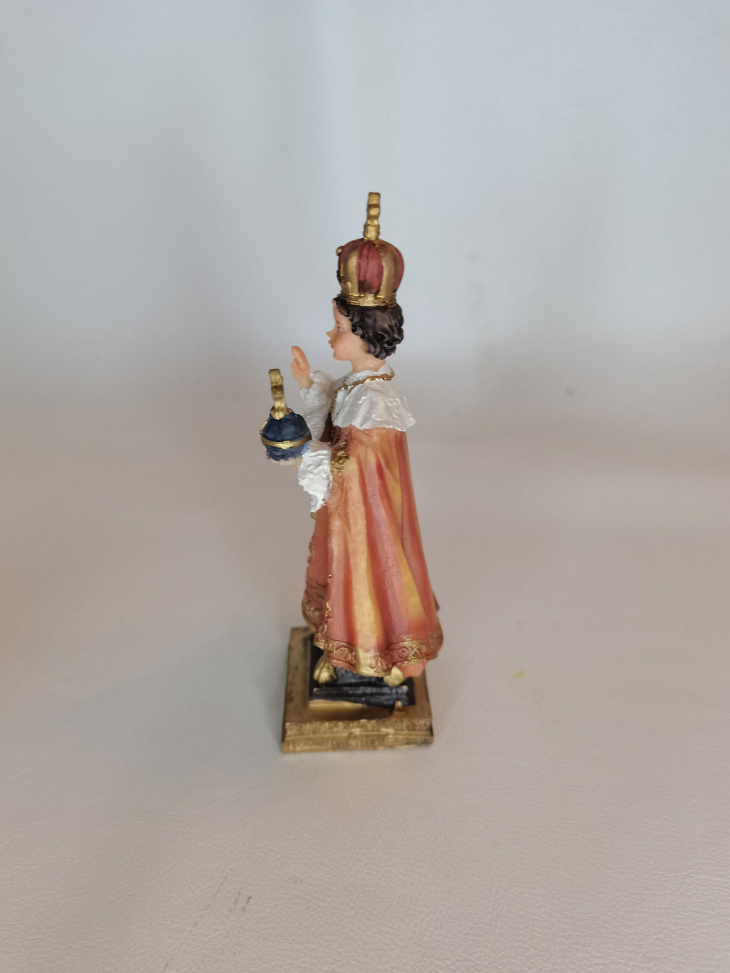 プラハの幼子イエス像（樹脂製・手彩色）– 12cm