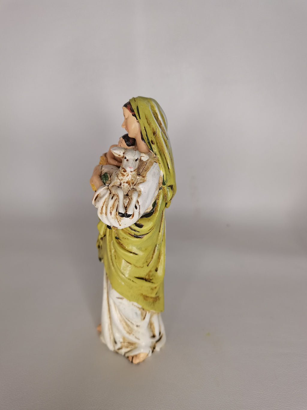 Statue Madonna Hirtin aus handbemaltem Kunstharz – 15 cm