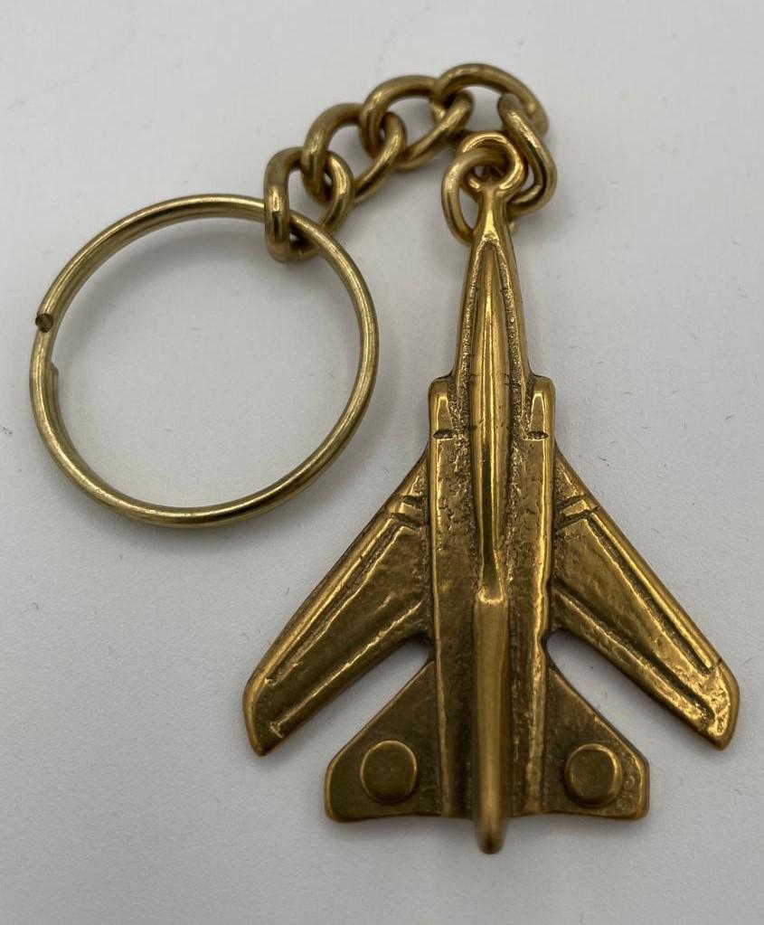 Vintage Brass-Coloured Metal Airplane Keychain – 12 cm