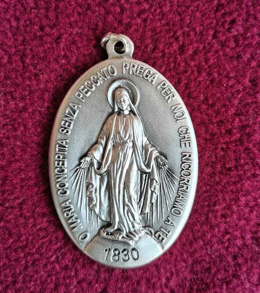 Medaglia Madonna Miracolosa in Argento 800 a Rilievo – 50 mm, Made in Italy