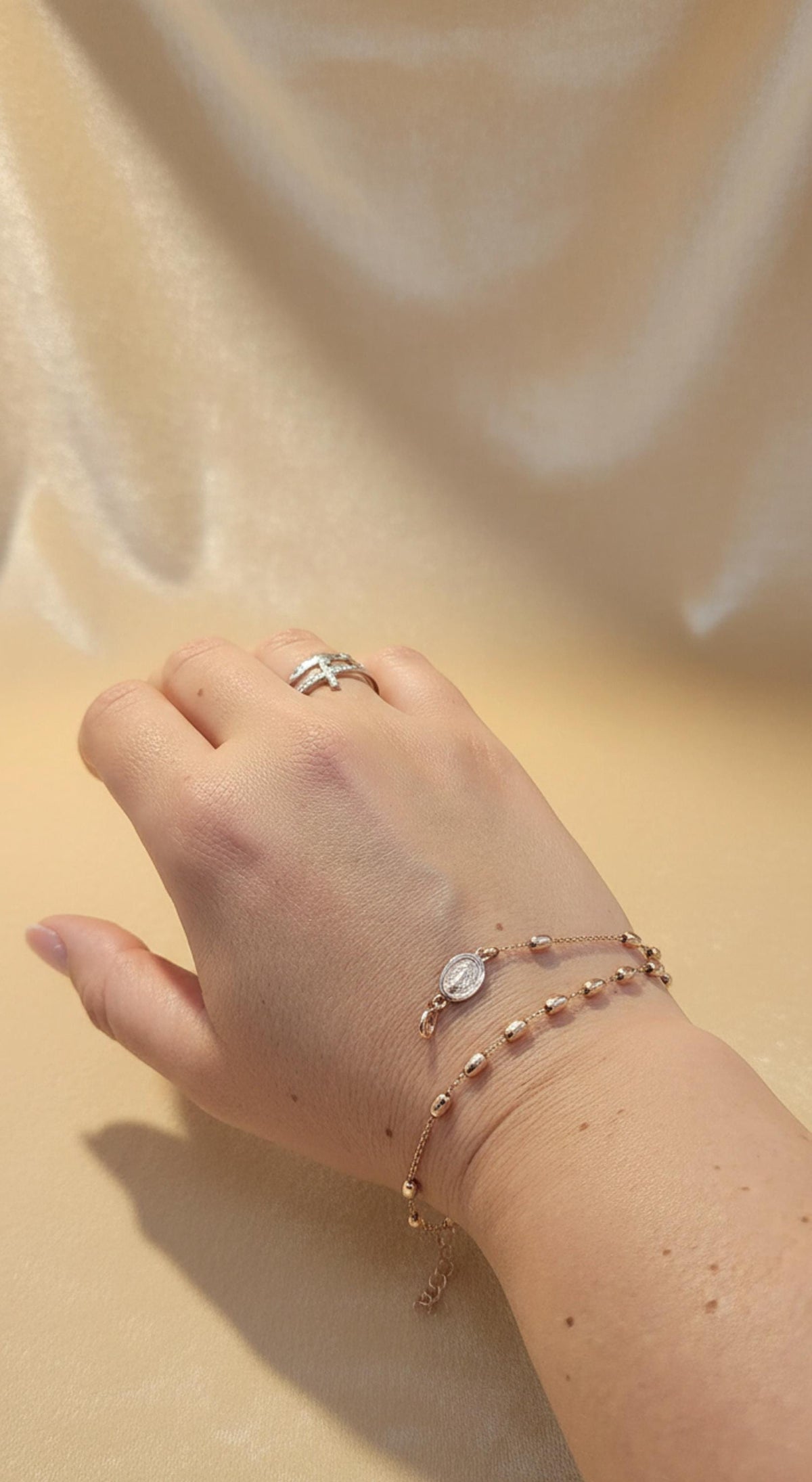 Bracciale Rosario della Madonna Miracolosa in Argento Dorato – 20 cm