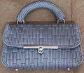 Borsa all'uncinetto fatta a mano – grigio perla