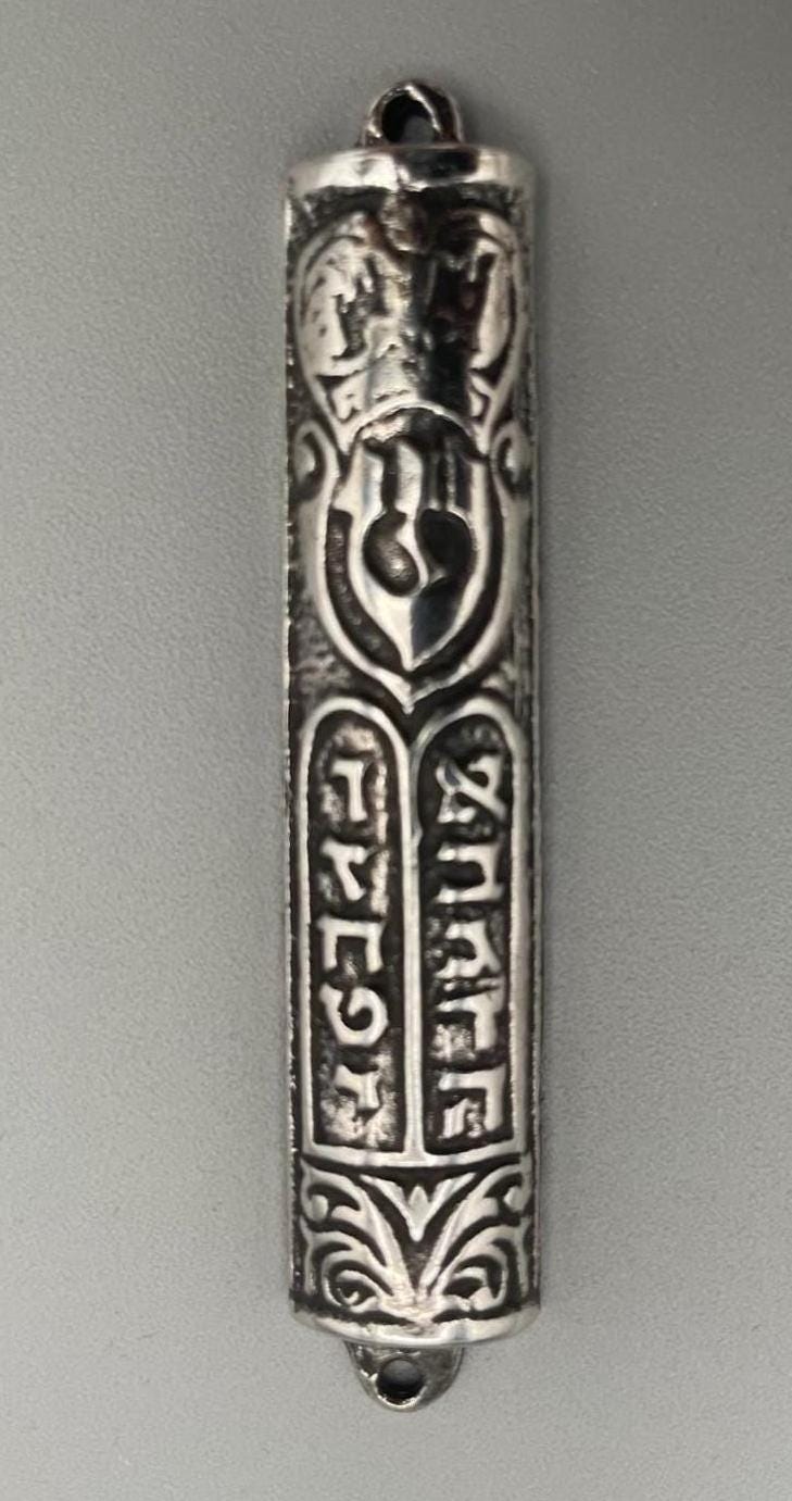 Mezuzah in Metallo con Bagno in Argento 66x15 mm