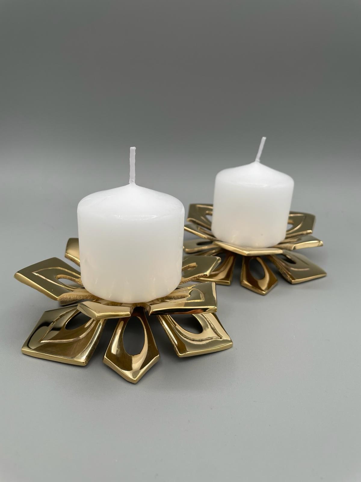Vintage Gold Flower Candle Holder Set