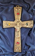Croce religiosa da parete dorata con Agnello Mistico – 10 x 14,5 cm