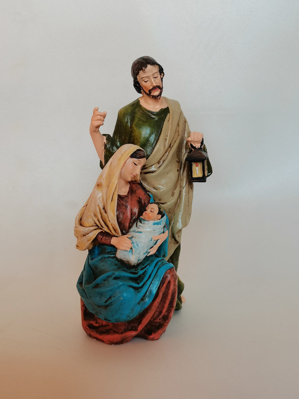 Handbemalte Krippenfigur aus Kunstharz – 15 cm