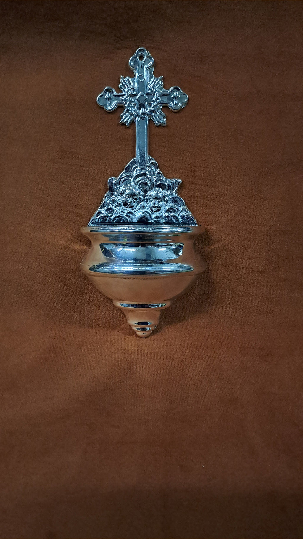 Acquasantiera da muro in ottone argentata cm 19 x 9