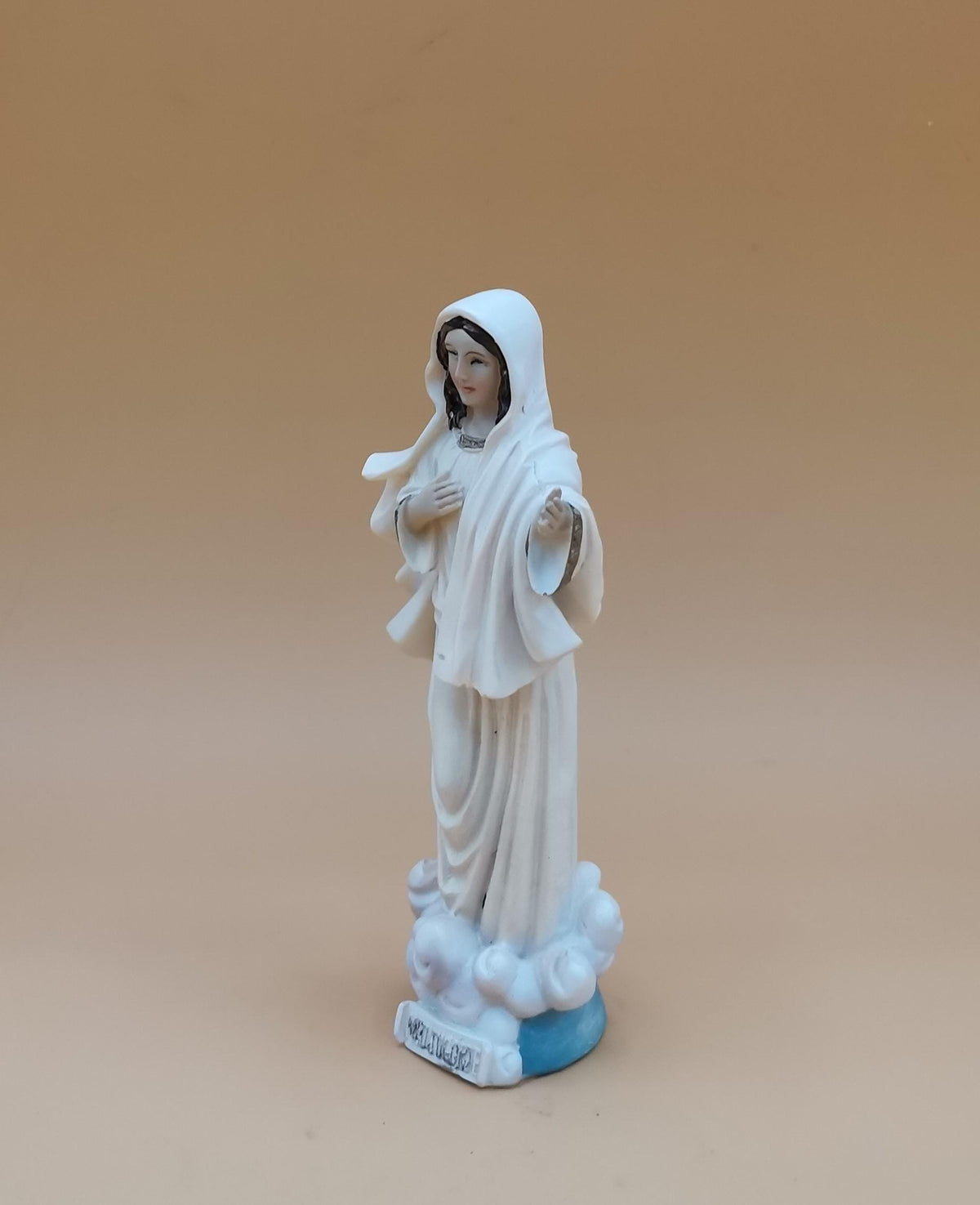 Madonna von Medjugorje Statue aus Kunstharz – 12,5 cm