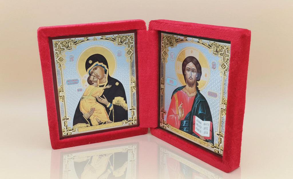 Dittico da viaggio Cristo Pantocratore e Madonna della Tenerezza in velluto rosso