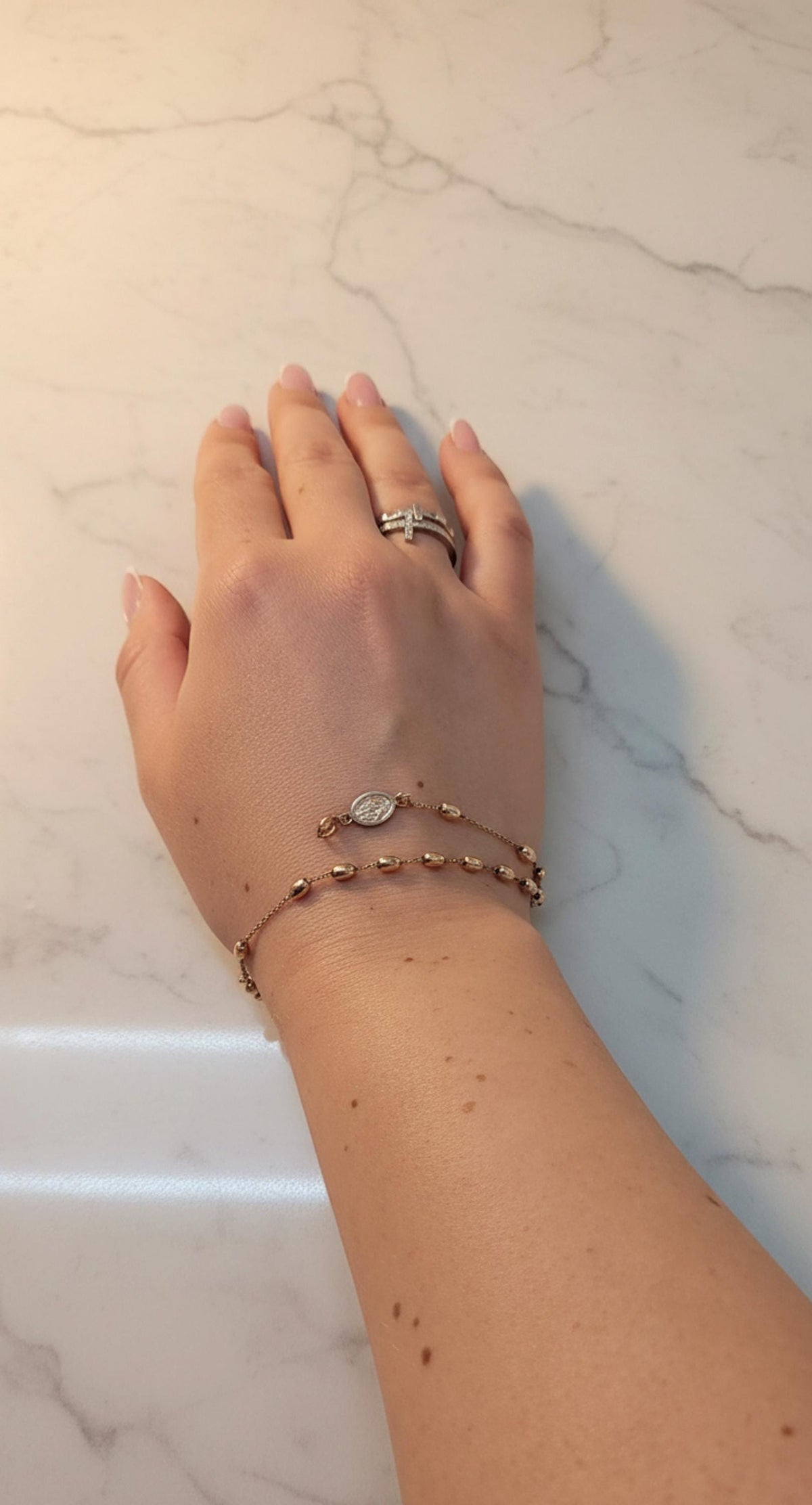 Bracciale Rosario della Madonna Miracolosa in Argento Dorato – 20 cm