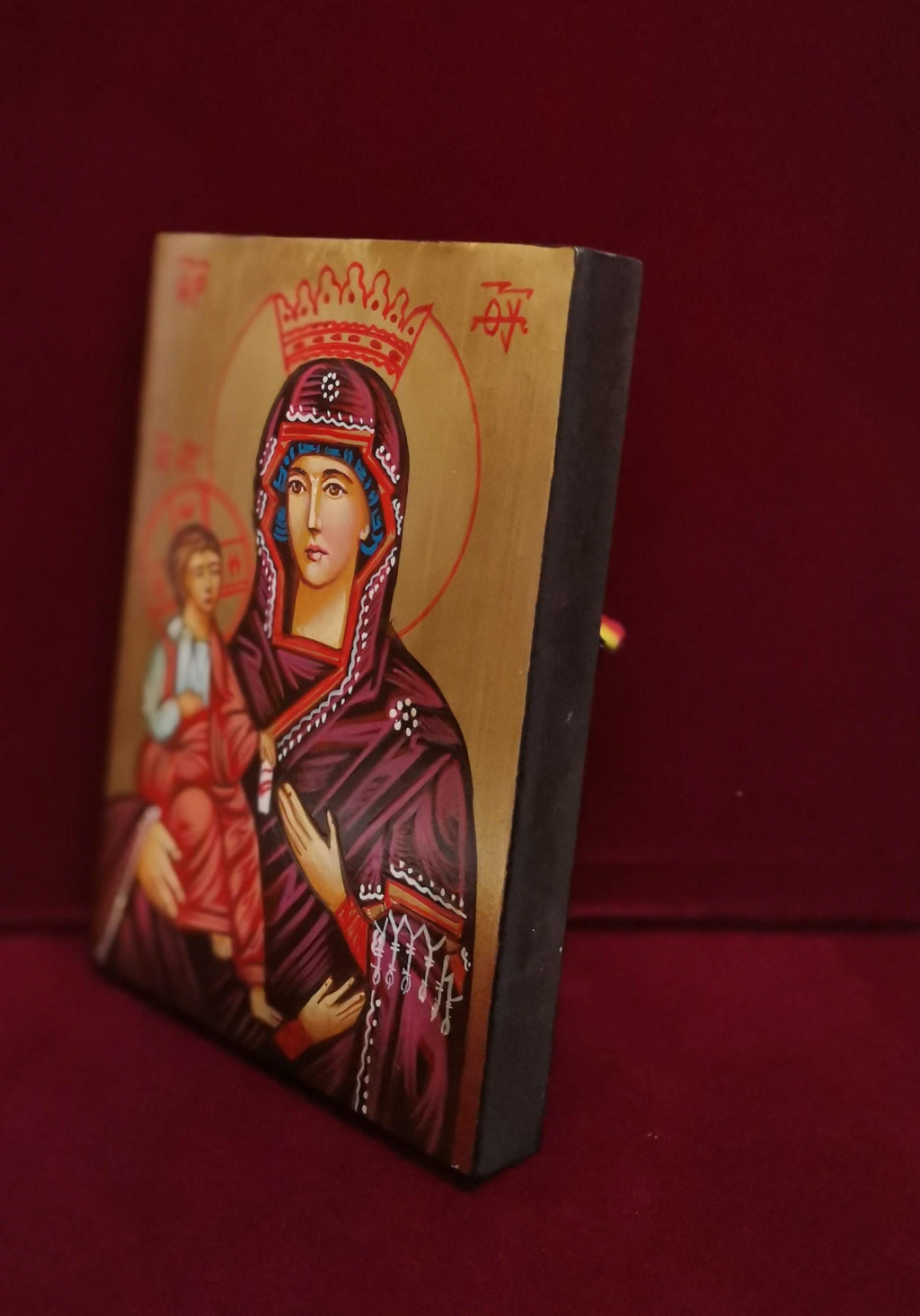 Dreihändige Gottesmutter mit dem Jesuskind – handgemalte heilige Ikone