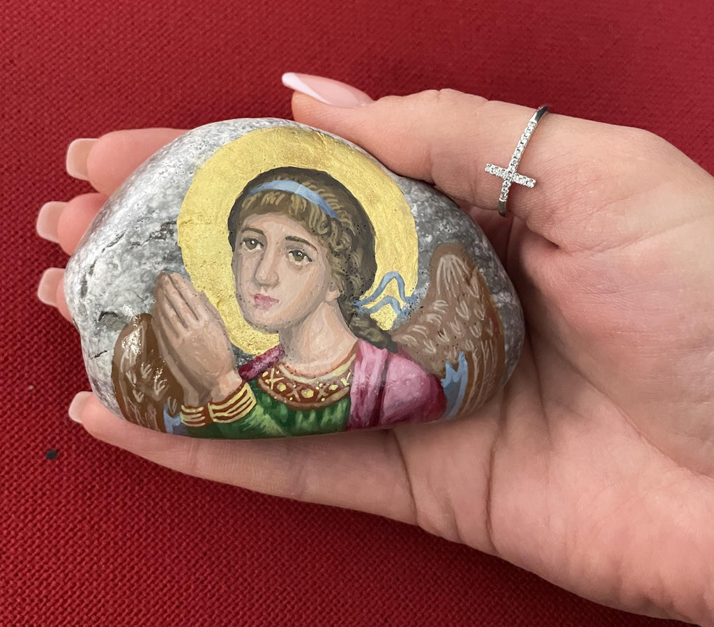 Icône Visage d'Ange sur Pierre Naturelle – Peinte à la Main, Fond Or