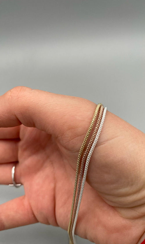 Dreifarbige Kette: Silber, Gold und Roségold – 45 cm