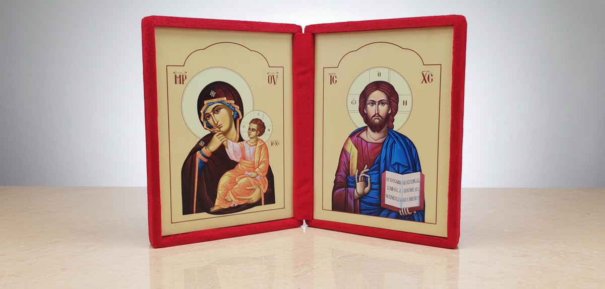 Dittico apribile Cristo Pantocratore e Madonna della Tenerezza in velluto rosso – 40 x 27 cm