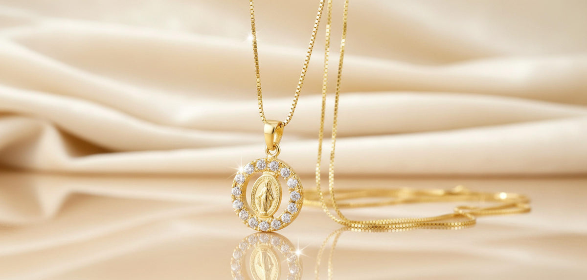 Collana Medaglia Miracolosa con zirconi e catenina in argento 925 placcata oro – 50 cm