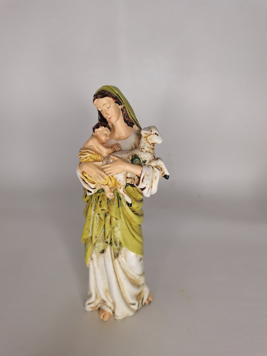 Statue Madonna Hirtin aus handbemaltem Kunstharz – 15 cm