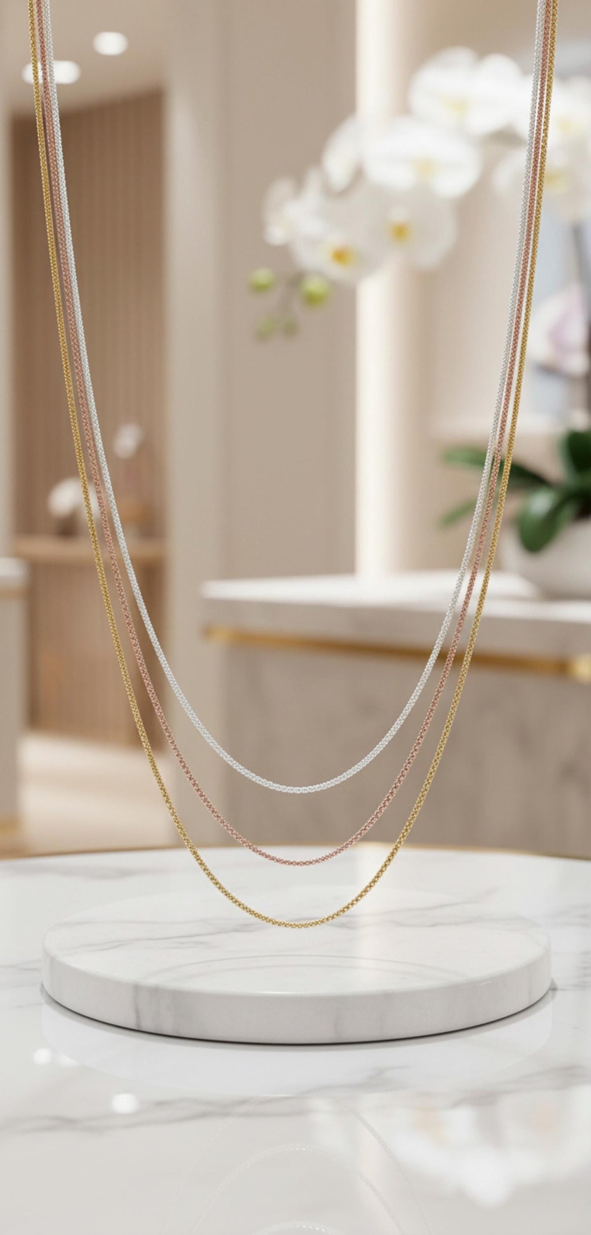 Catenina a tre colori: argento, dorato e oro rosso – 45 cm