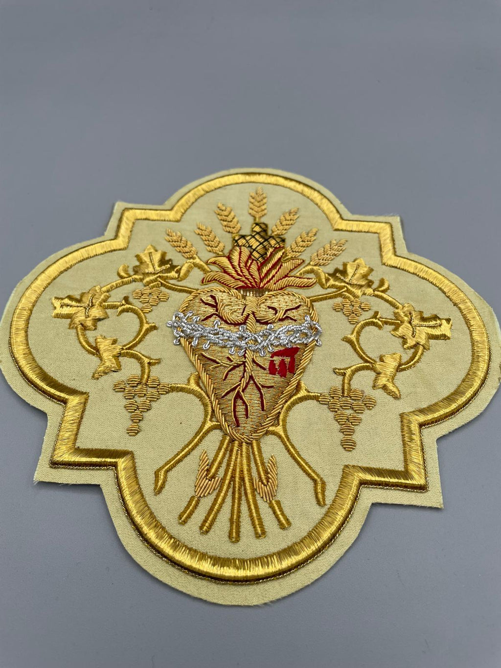 Icona Sacro Cuore   Ricamata con filo  Oro