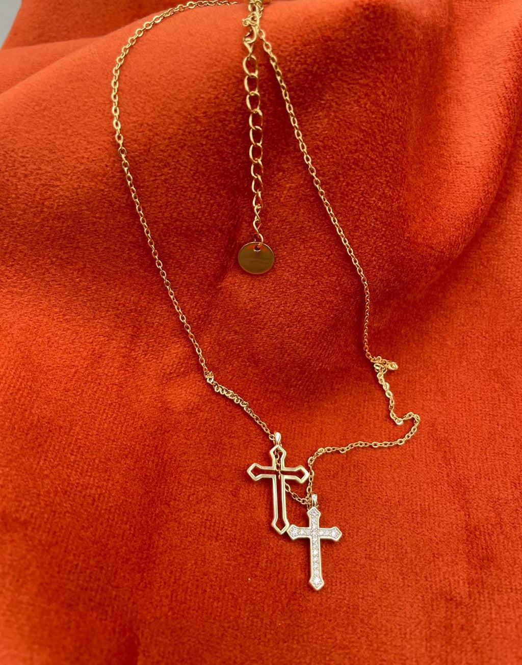 Collana color oro con doppia croce – cod. CAC-003