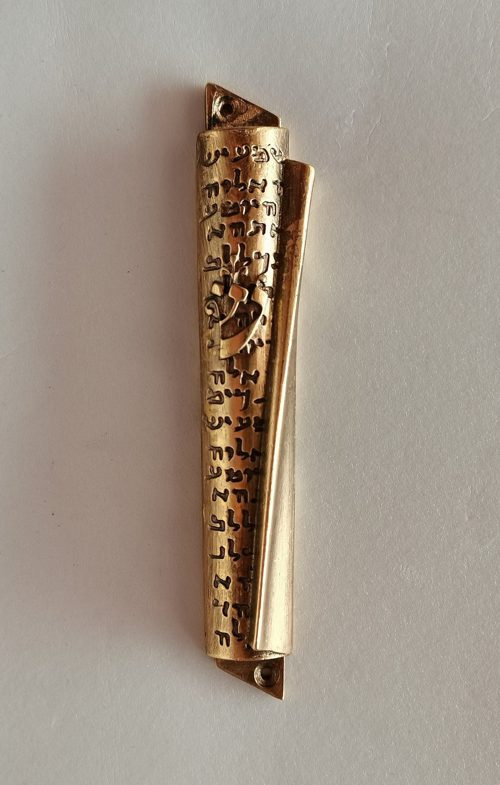 Mezuzah Tonda in Metallo Dorato 14 cm