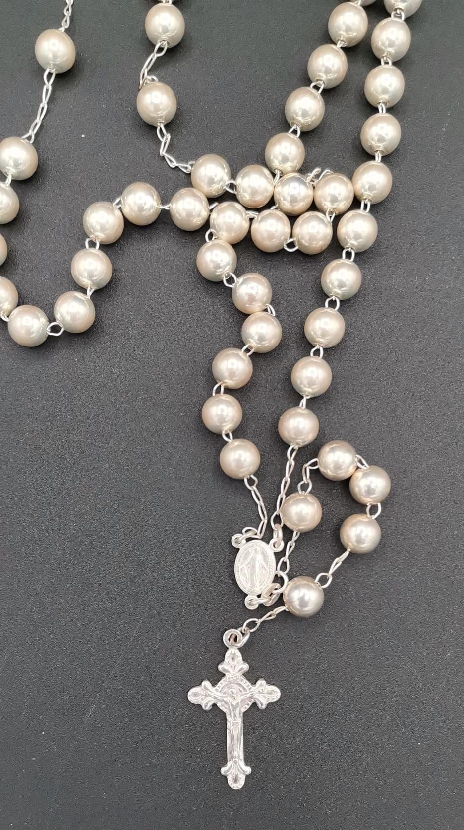 Rosario con Perle Bianche e Catena in Argento 925