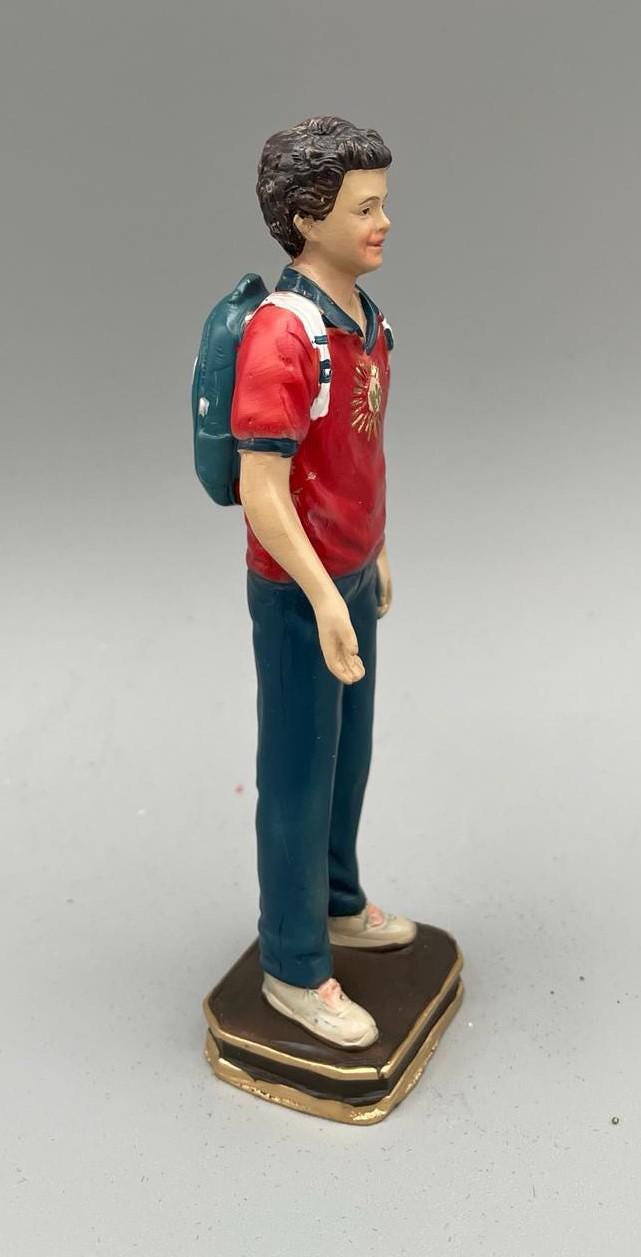 カルロ・アクティス像（手塗り樹脂製） – 12.5cm
