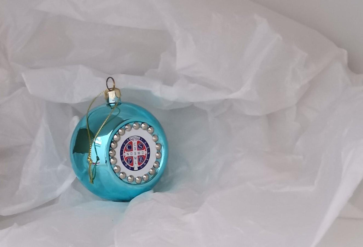 Pallina di Natale Blu Tiffany con Medaglia di San Benedetto