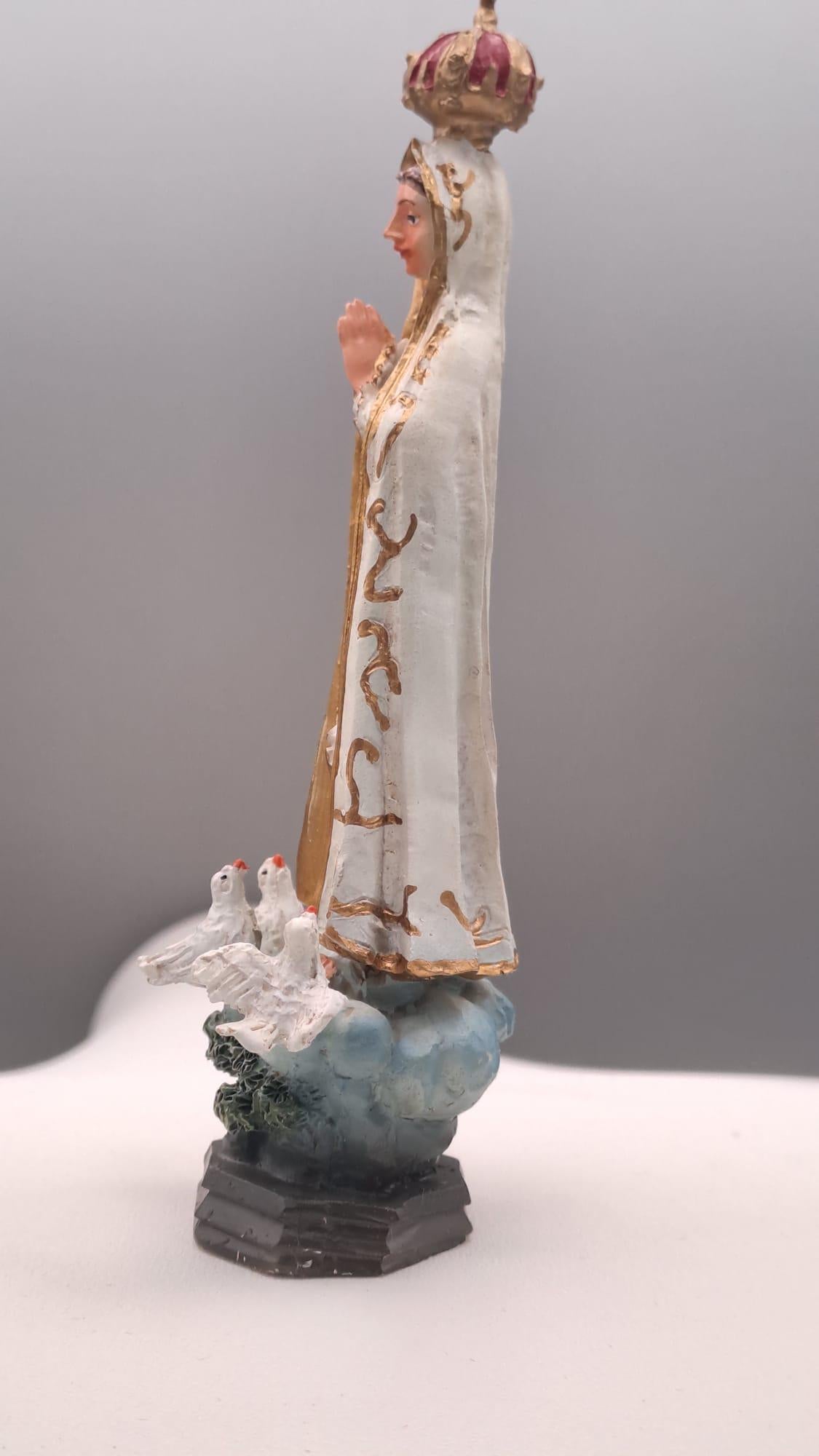 Statue de la Vierge de Fatima en résine peinte à la main – 12 cm