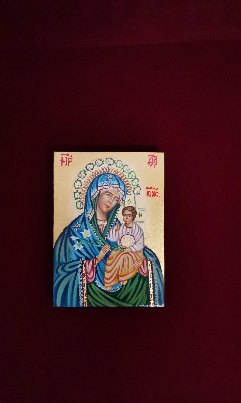 Madonna del Giglio con Gesù Bambino – Icona Sacra Dipinta a Mano