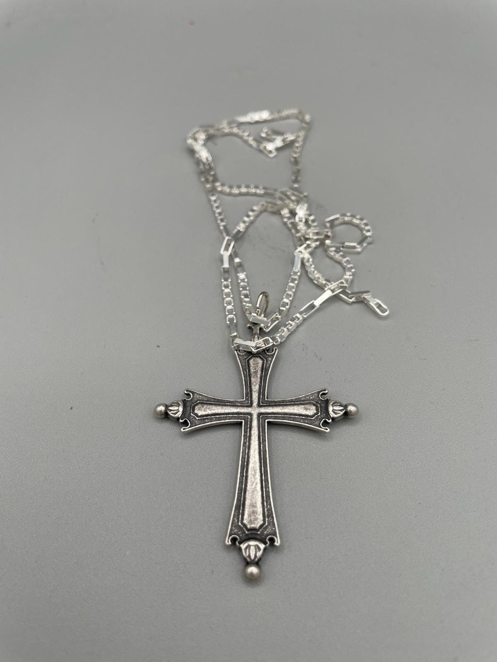 Catenina in argento con crocifisso Papa Leone