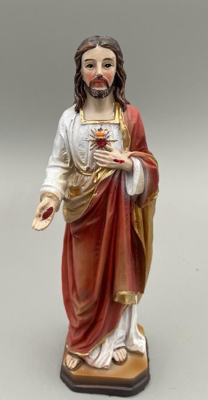 Statue Heiligstes Herz Jesu aus Kunstharz mit goldenen Details – 12 cm