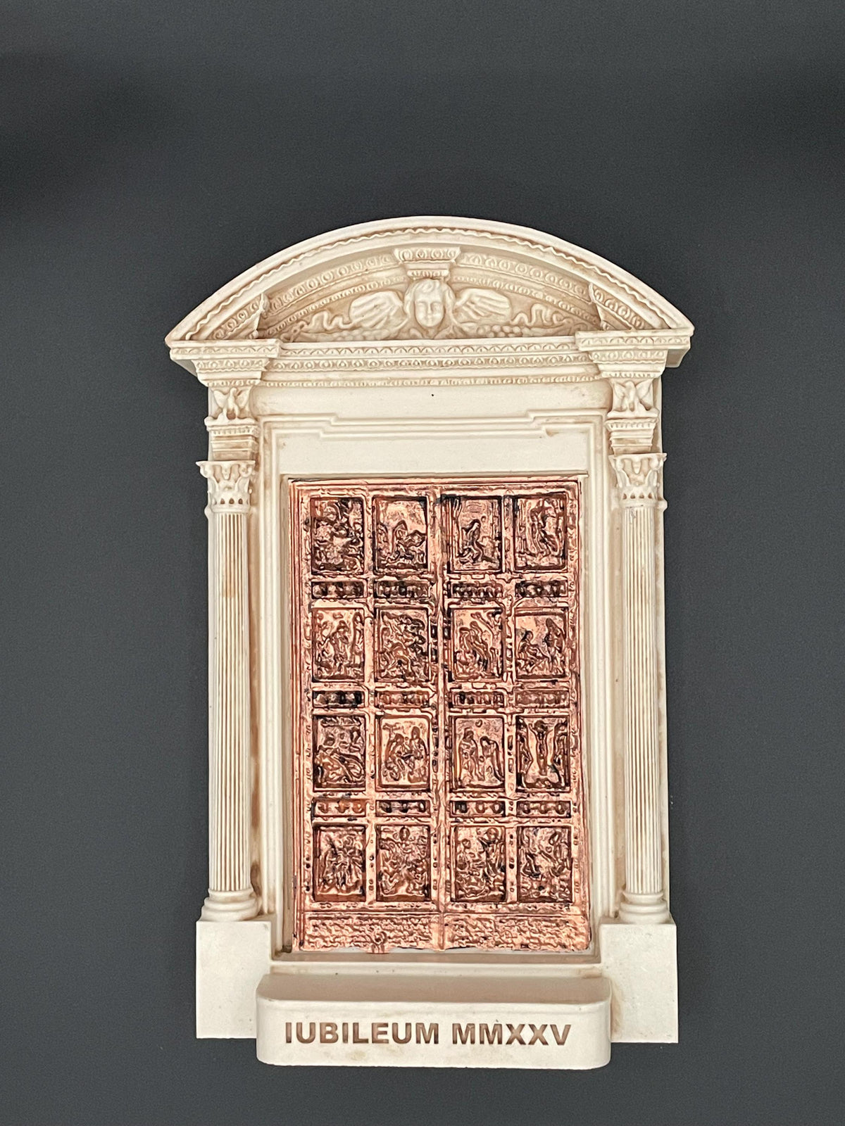 Porte Sainte de la Basilique Saint-Pierre – Édition Jubilé 2025, h 15 cm