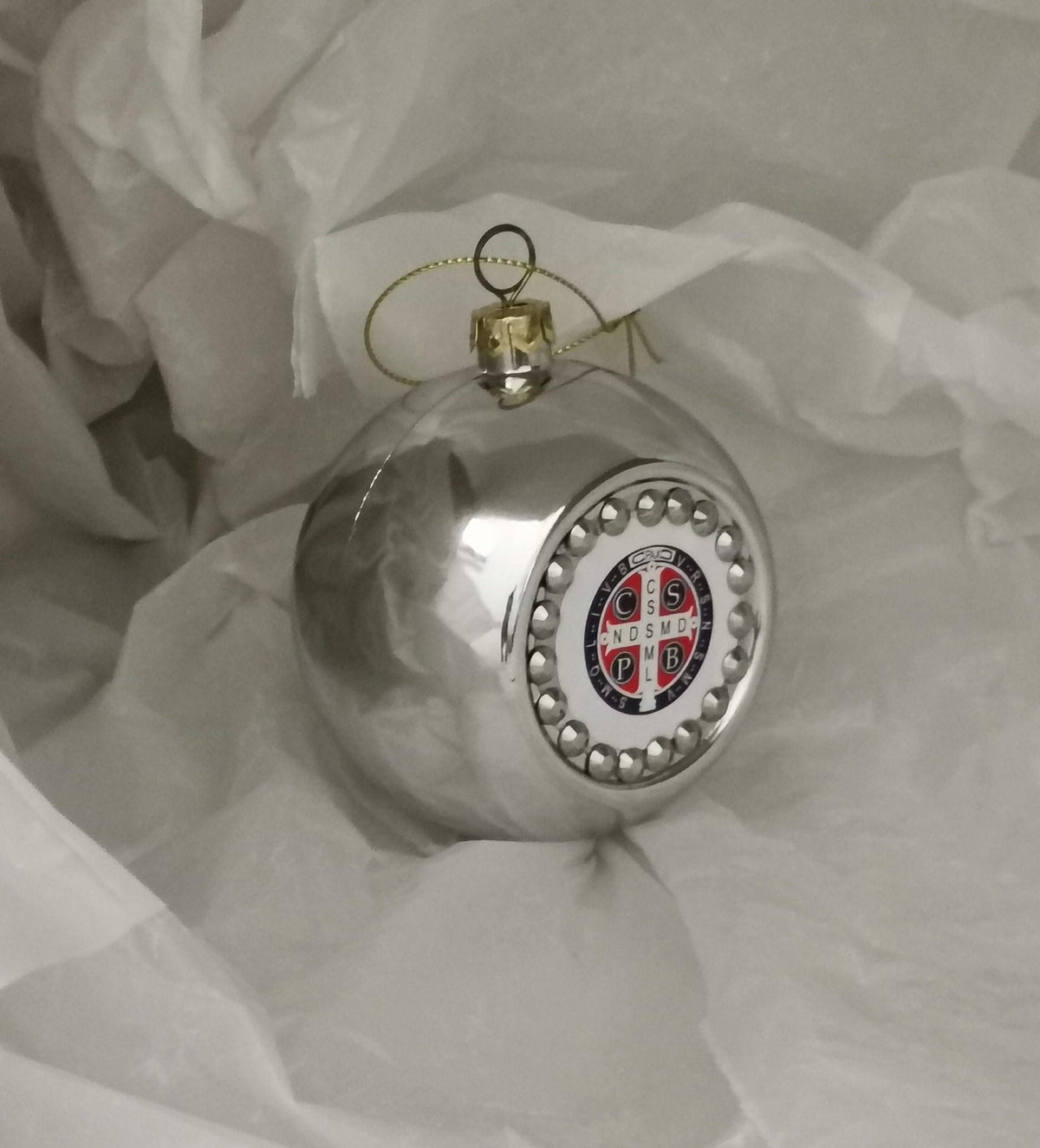 Pallina di Natale Argento con Medaglia di San Benedetto