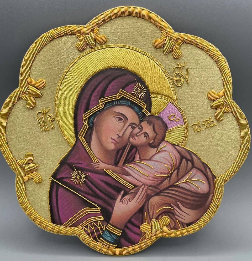 Icona Madonna della Tenerezza ricamata a mano con filo oro