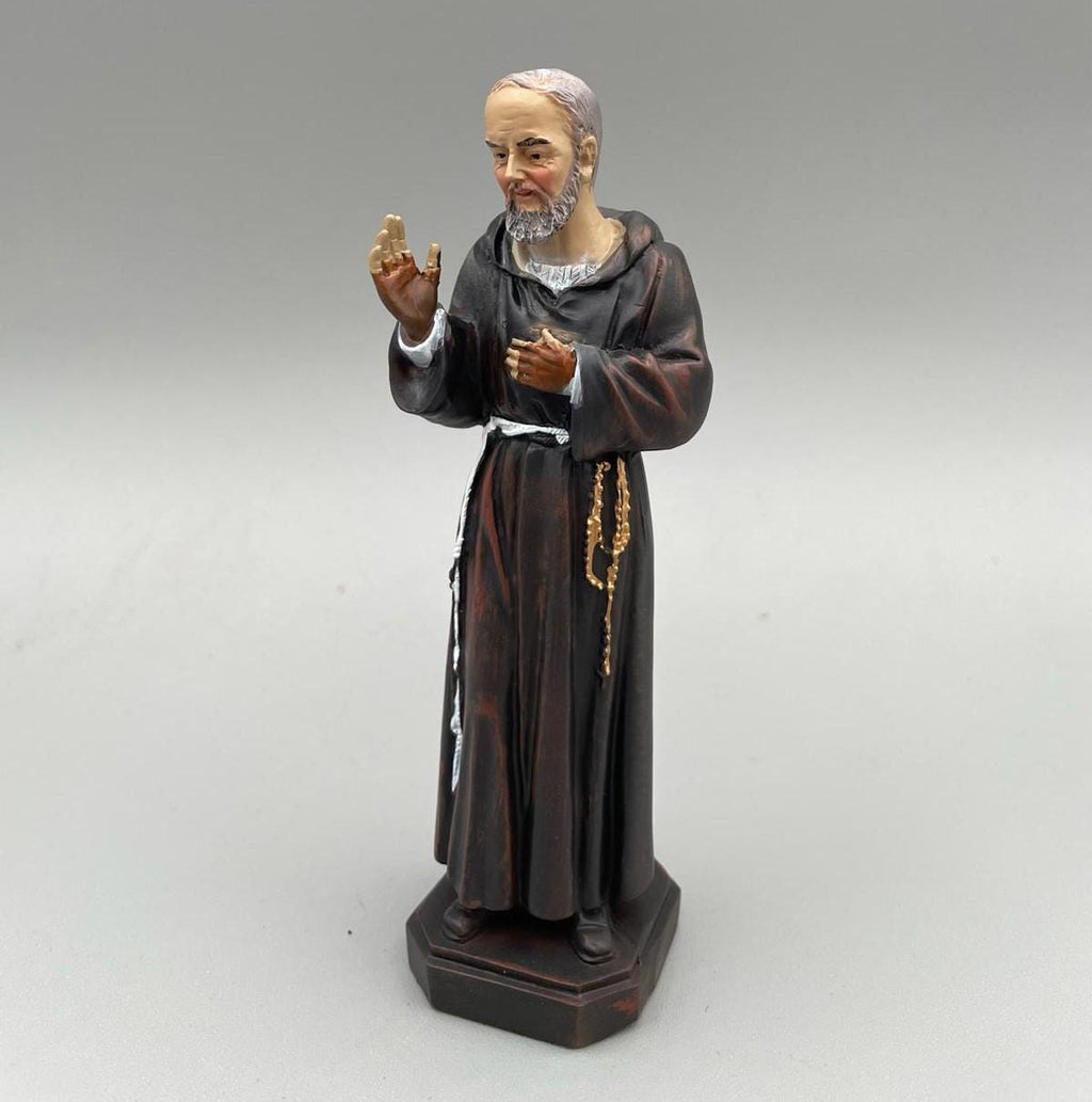 カラーレジン製 パドレ・ピオ像 – 12cm