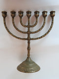 Menorah a sette bracci in ottone brunito – 29 x 28 cm