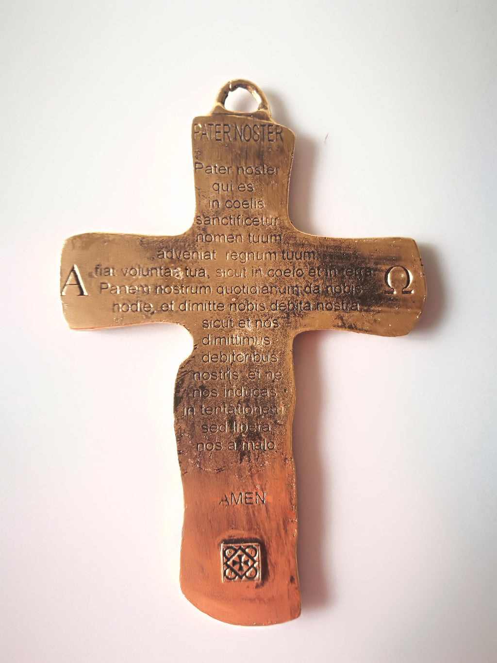 Crocifisso Santissima Trinità da muro in ottone dorato – 14 x 9 cm